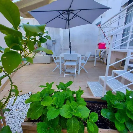 Civico 72 3* Martano